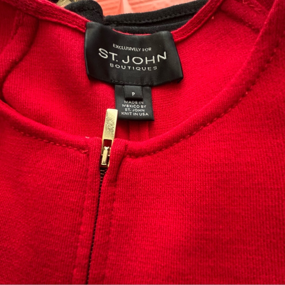 ST JOHN KNIT RED WHITE BLACK  KNIT Colorblock Cape Jacket - Size P (Small) - Picture 13 of 14